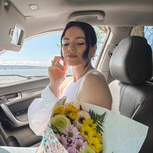 Meet your Posher, Celeste